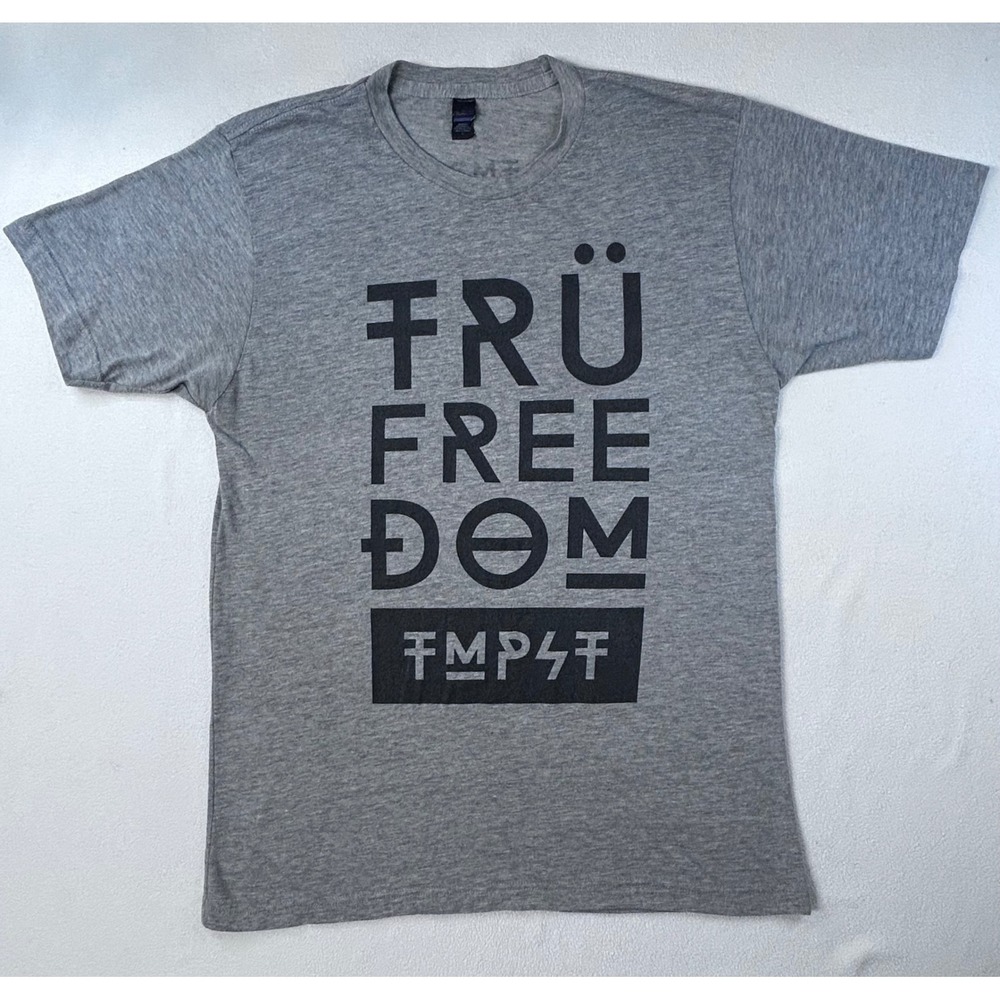 TMPST Free Running Tru Freedom Graphic Tee  Mens L Gray Short Sleeve Cotton Mix